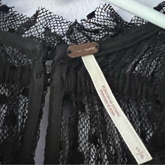 Free People Disco Ball Swiss Dot Lace Top Small - Picture 2 of 12